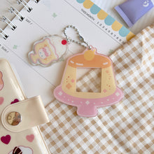 Load image into Gallery viewer, Little Pudding Photocard Holder Epoxy Charm

